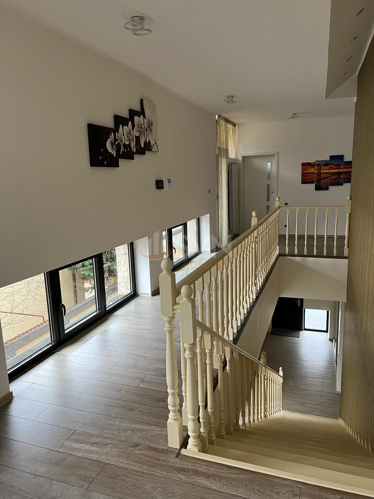 Casa, 7 camere Bucuresti/Pipera