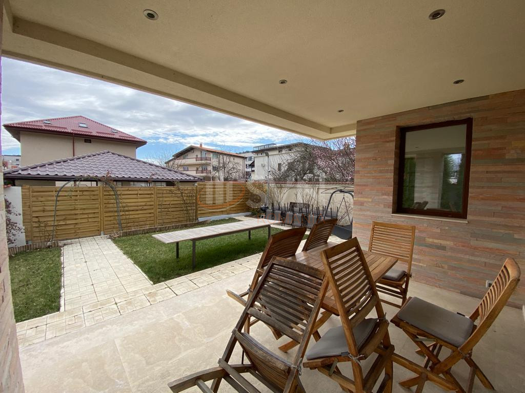 Casa, 7 camere Bucuresti/Pipera