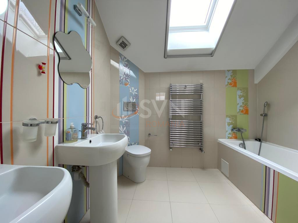 Casa, 7 camere Bucuresti/Pipera