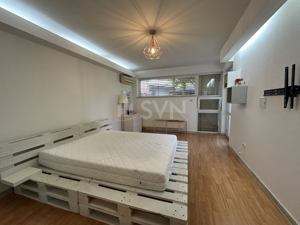 Casa, 7 camere Bucuresti/Bucurestii Noi