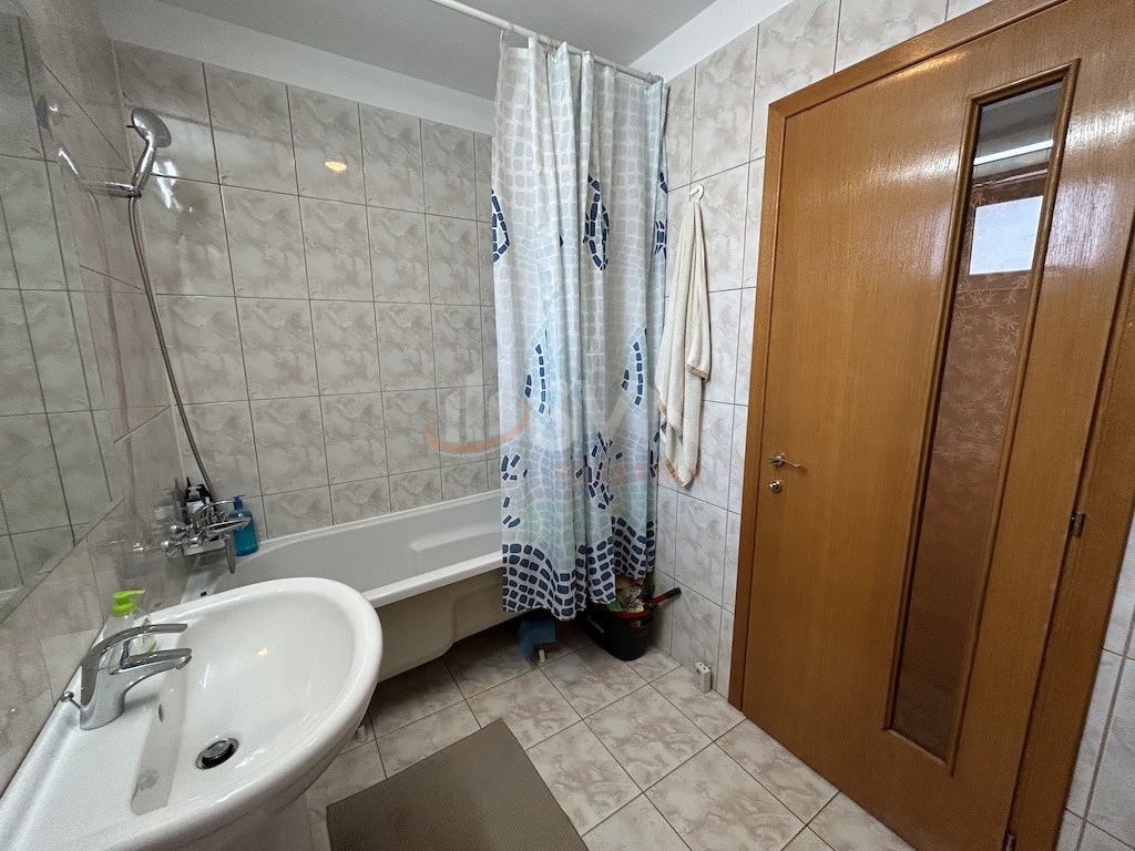 Casa, 7 camere Bucuresti/Bucurestii Noi