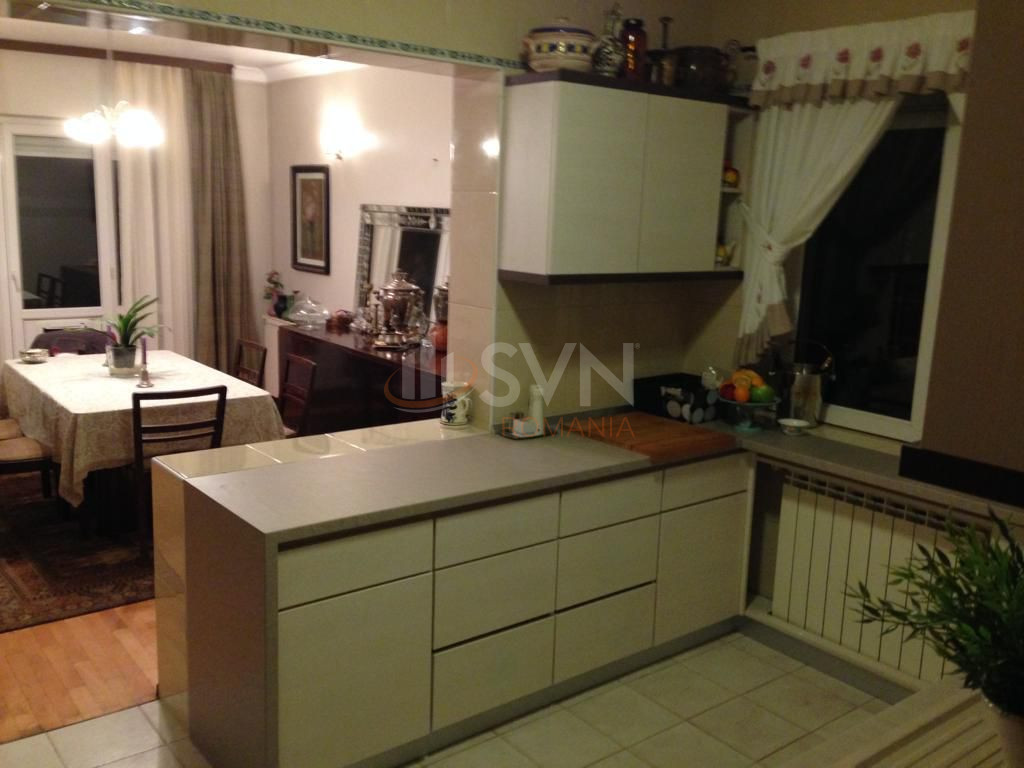 Casa, 7 camere Bucuresti/Pipera