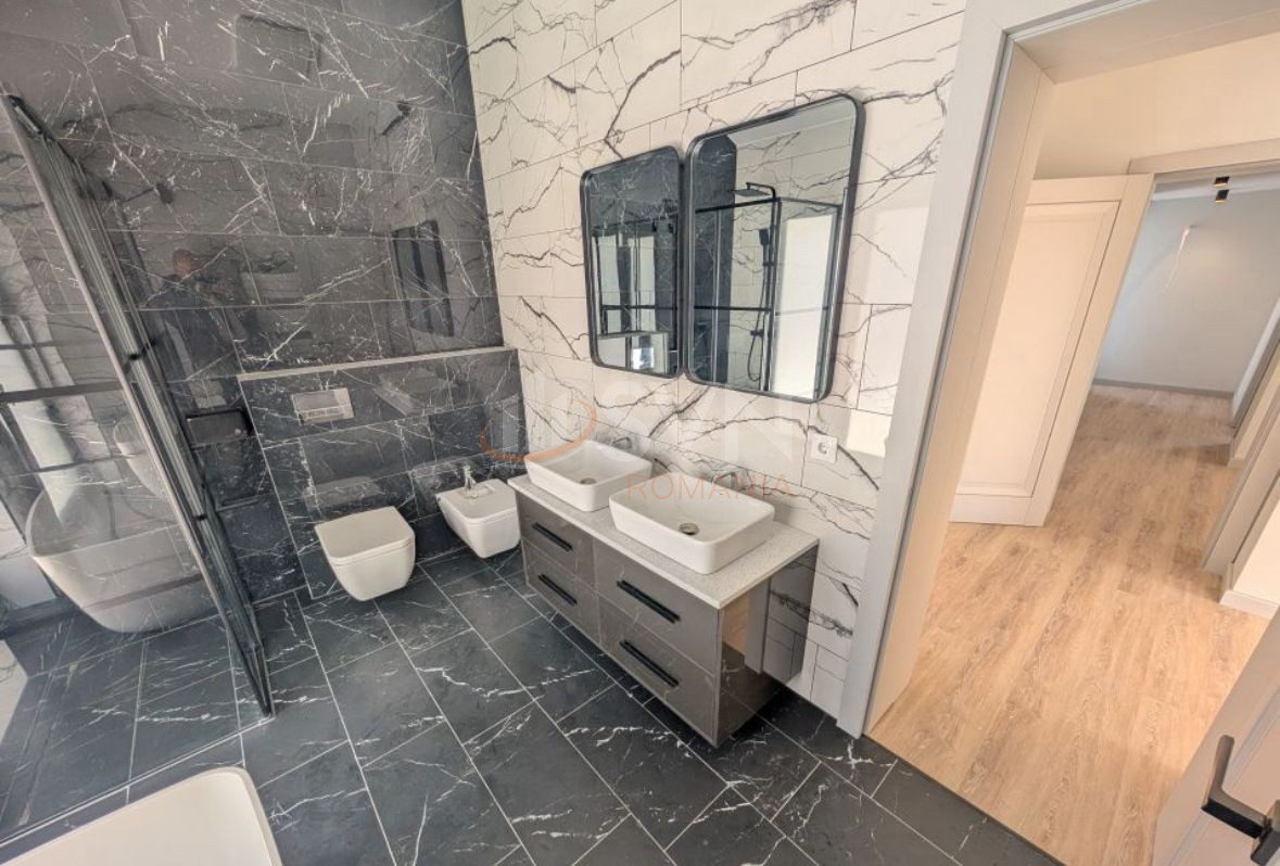 Casa, 7 camere Bucuresti/Pipera