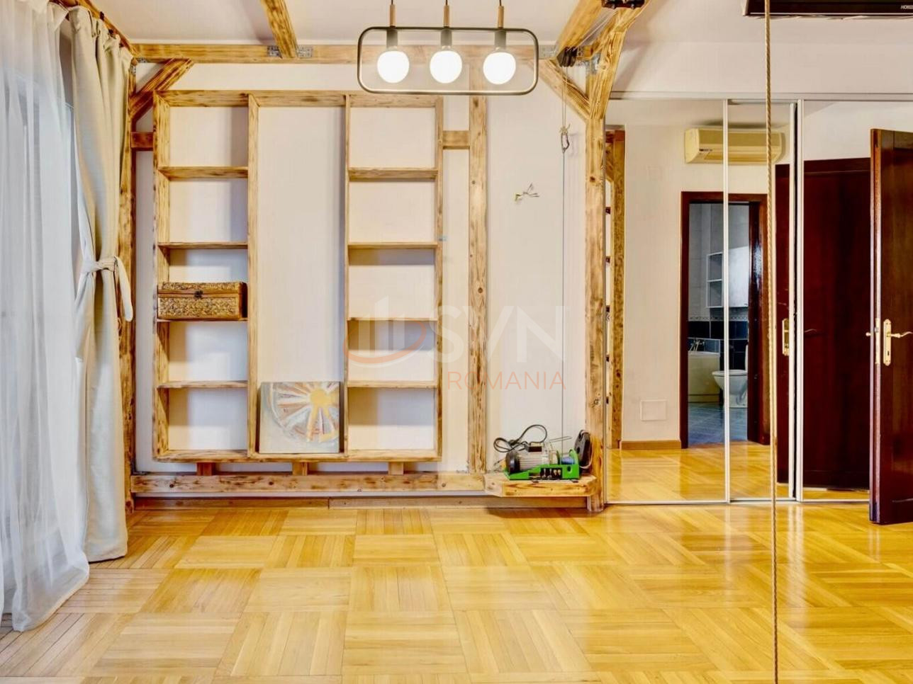 Casa, 7 camere Bucuresti/Pipera