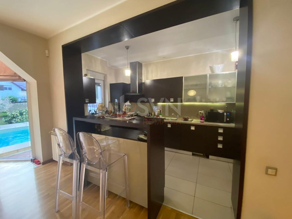 Casa, 7 camere Bucuresti/Iancu Nicolae
