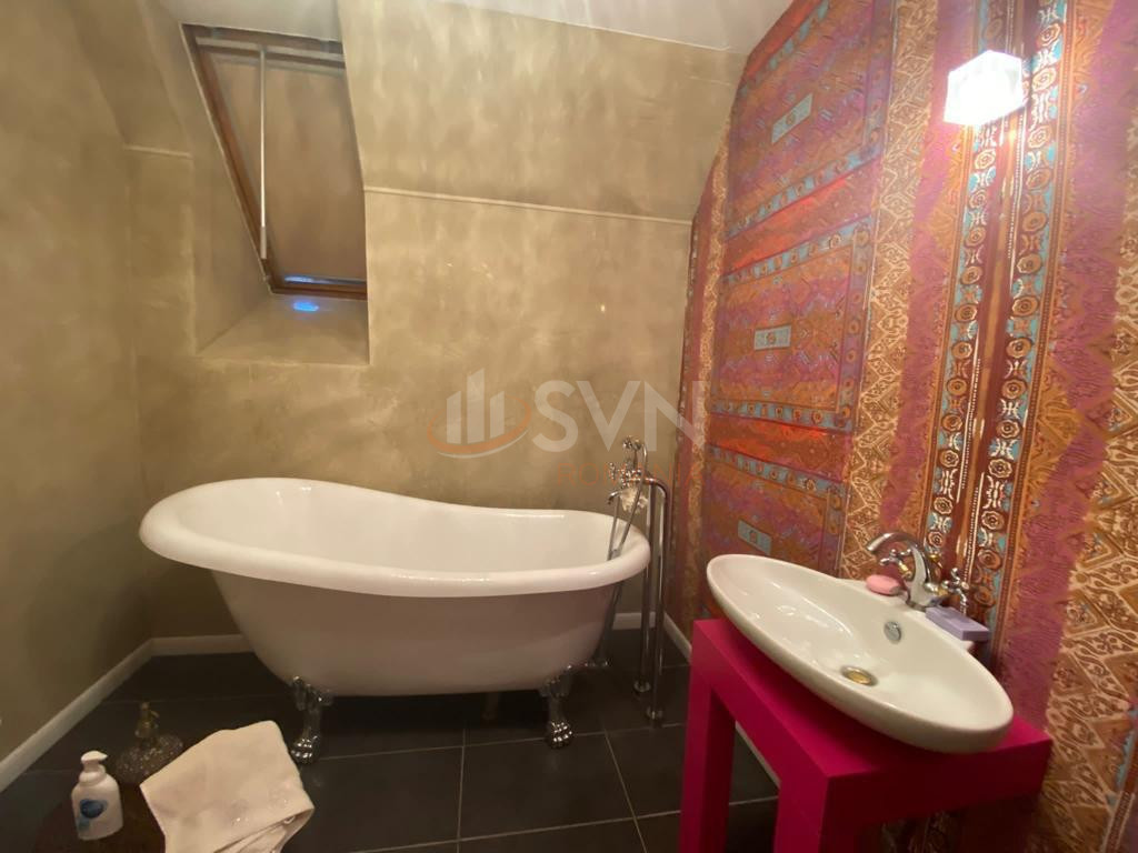 Casa, 7 camere Bucuresti/Iancu Nicolae
