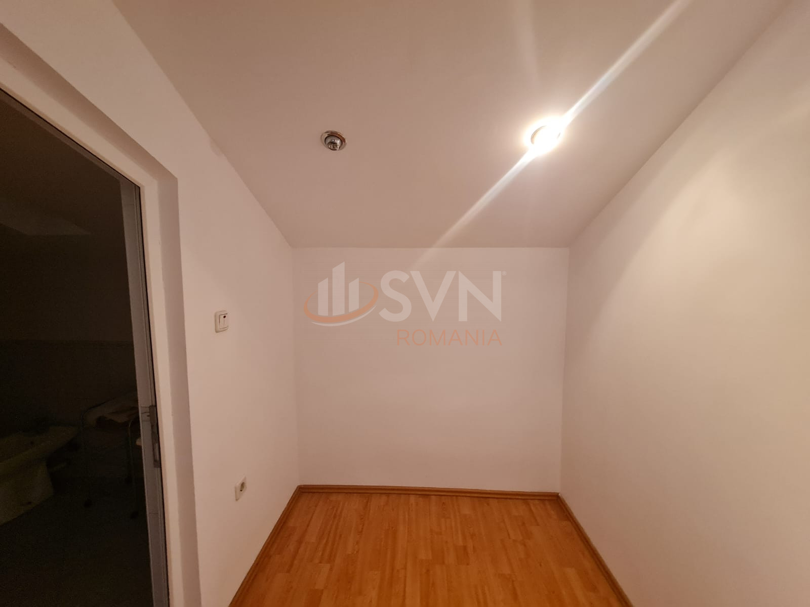 Casa, 7 camere Bucuresti/1 Mai