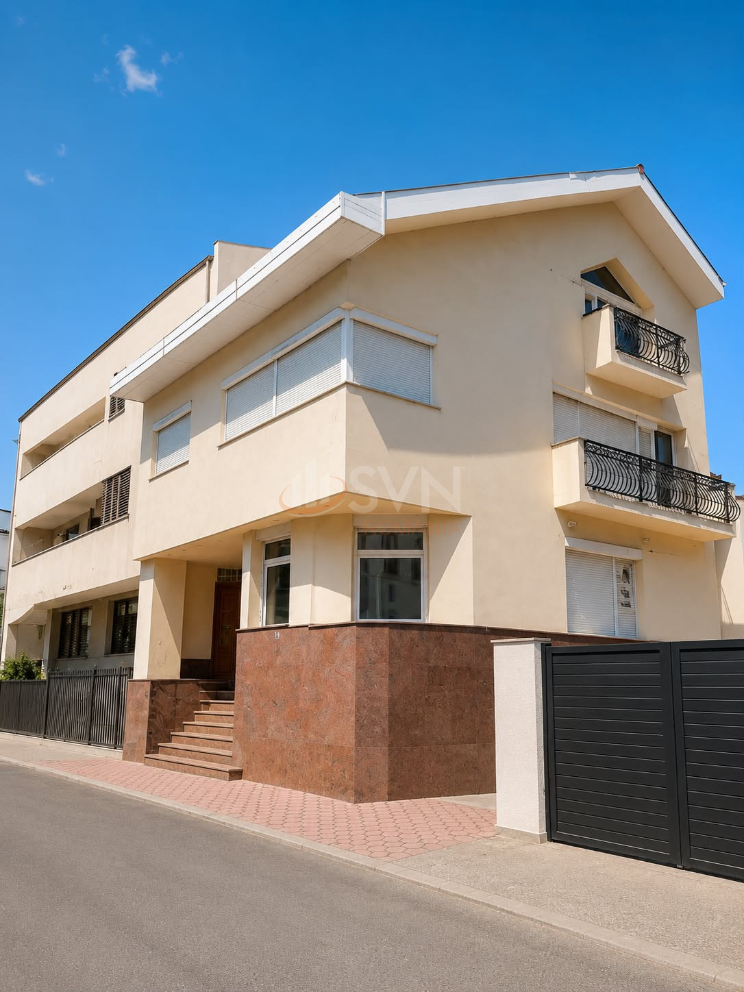 Casa, 7 camere Bucuresti/P-ta Victoriei