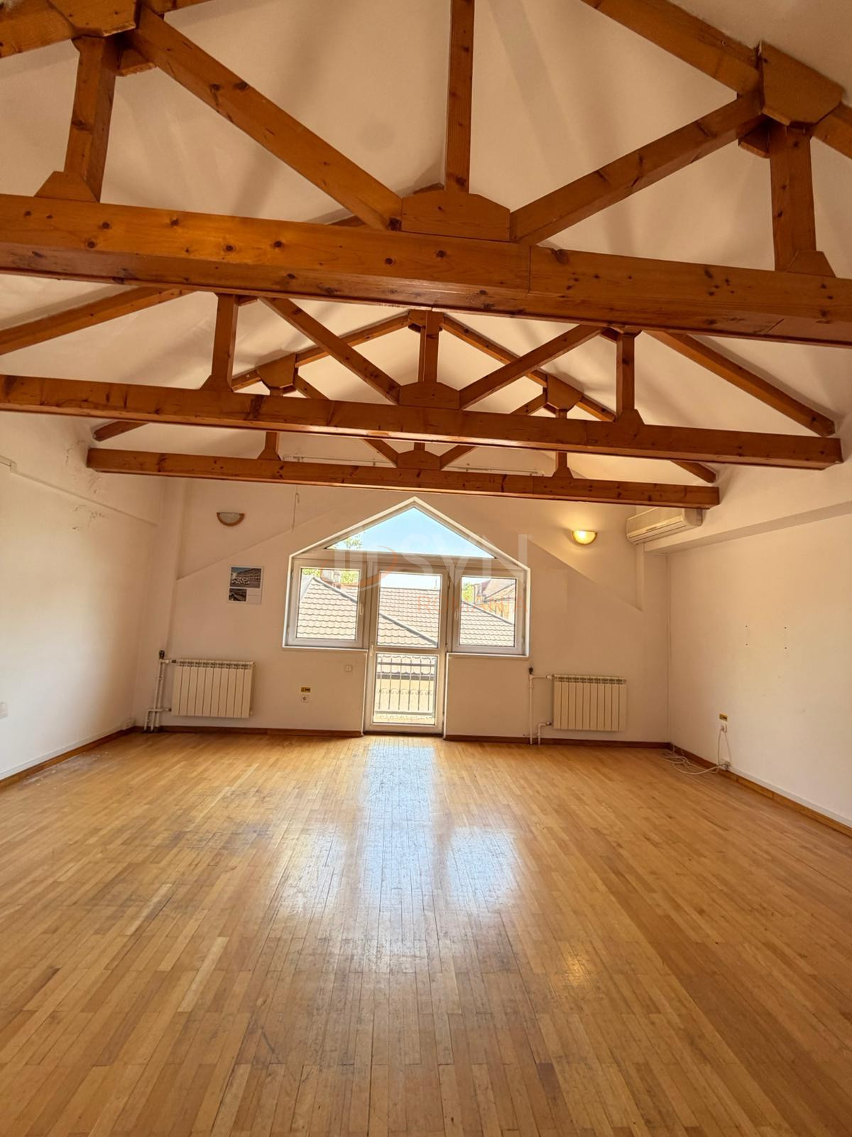 Casa, 7 camere Bucuresti/P-ta Victoriei