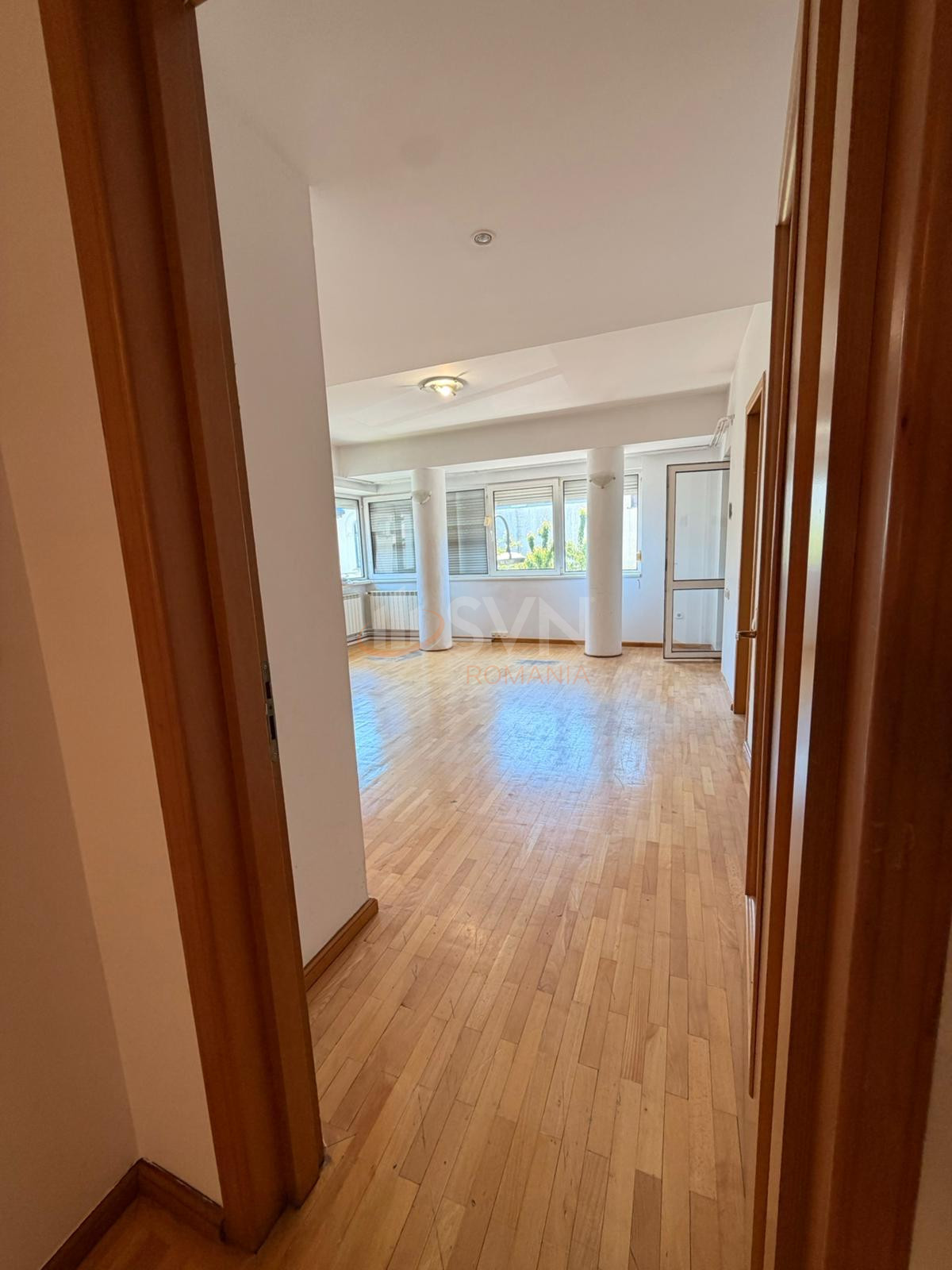 Casa, 7 camere Bucuresti/P-ta Victoriei