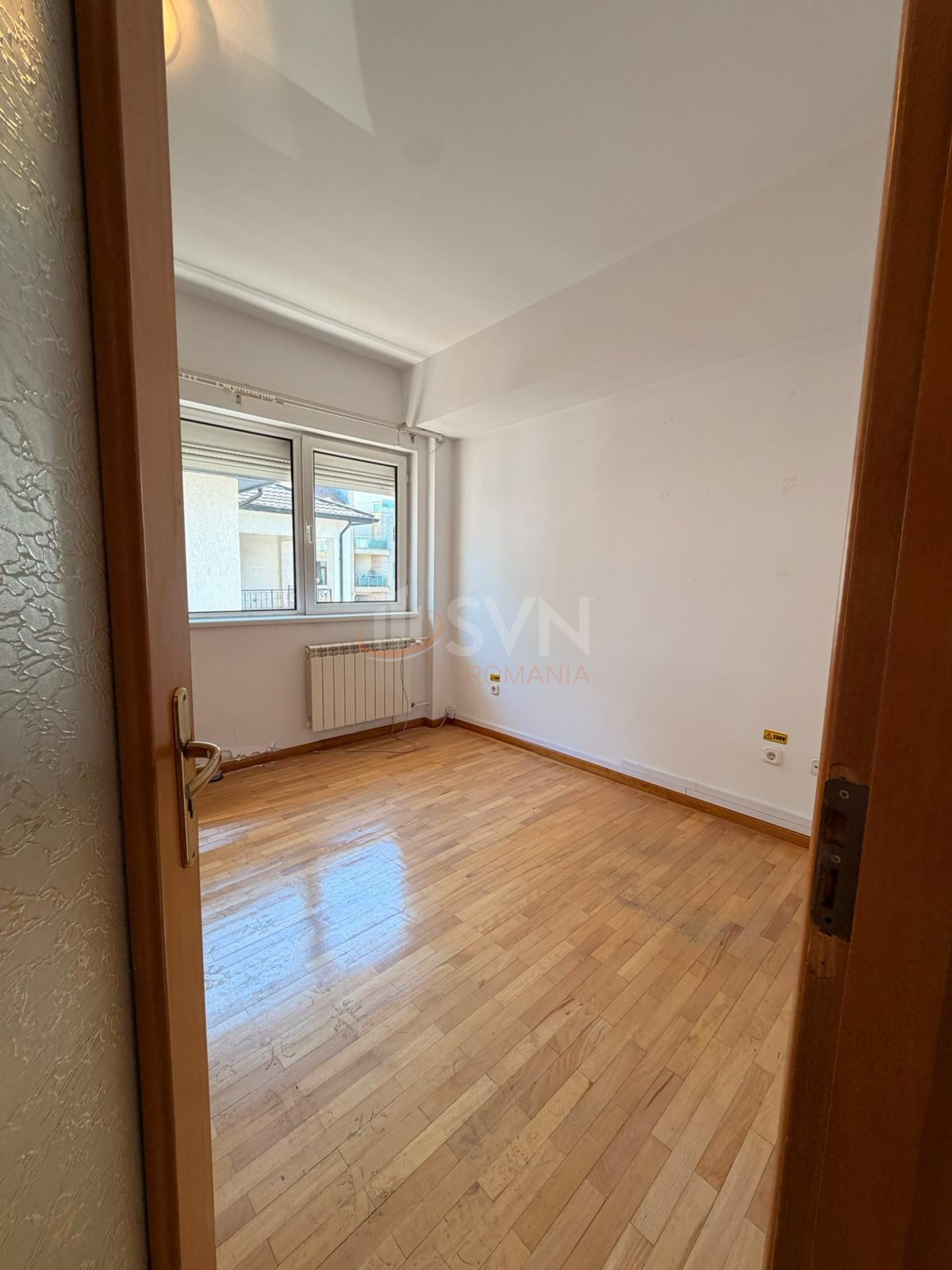 Casa, 7 camere Bucuresti/P-ta Victoriei