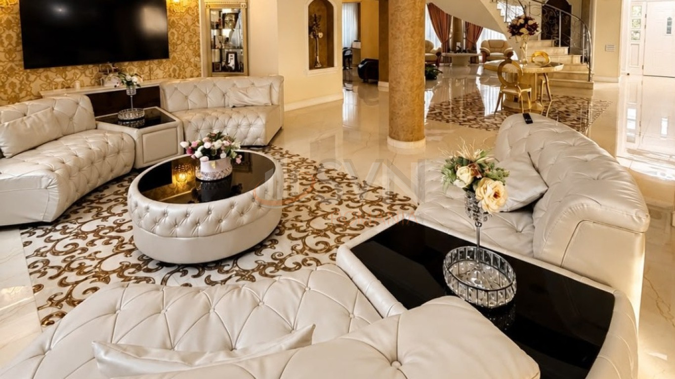 Casa, 7 camere Bucuresti/Calea Calarasilor
