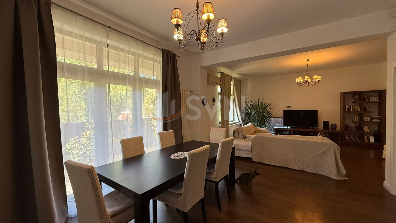 Casa, 7 camere Bucuresti/Domenii