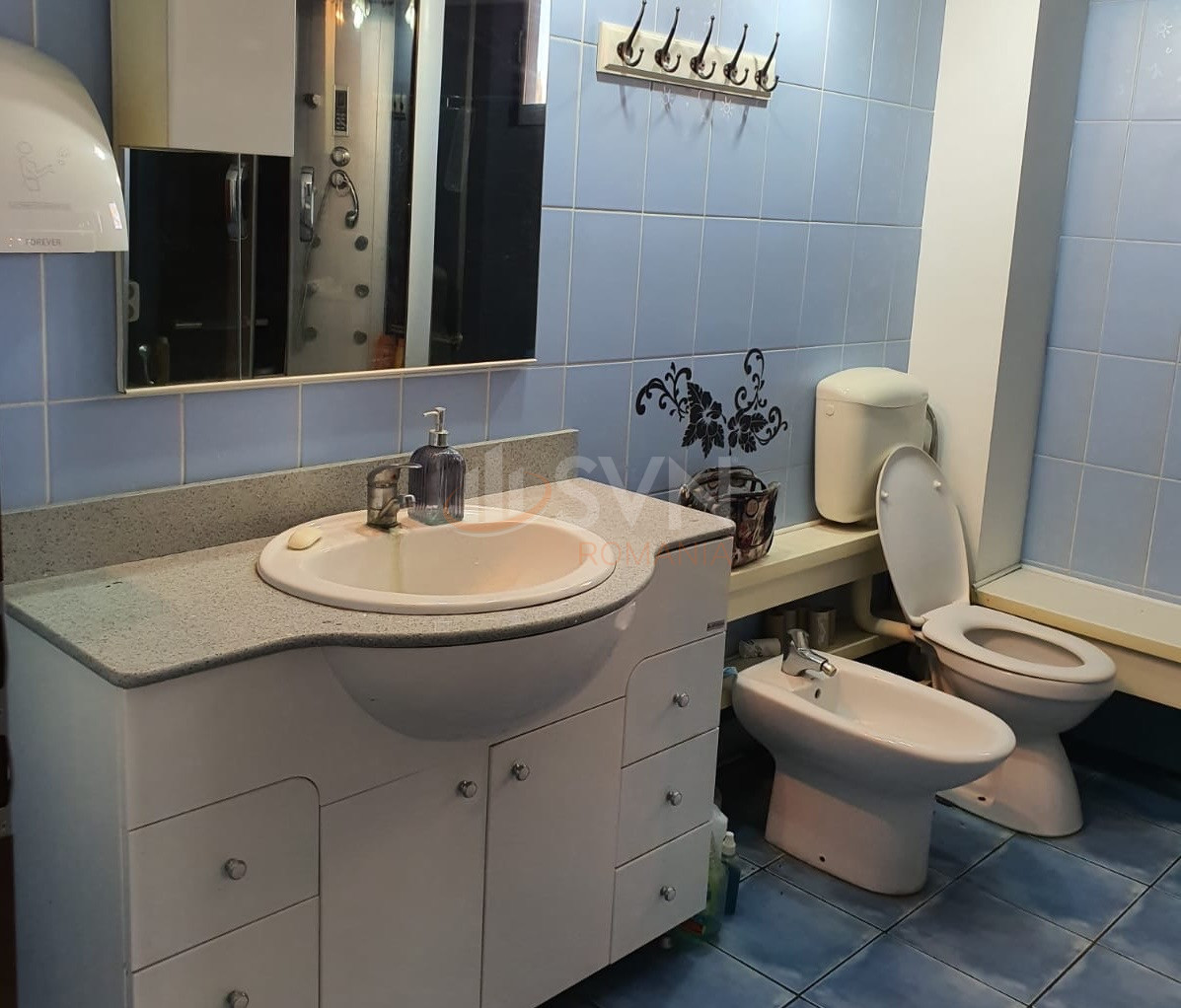 Casa, 7 camere Bucuresti/Lacul Morii