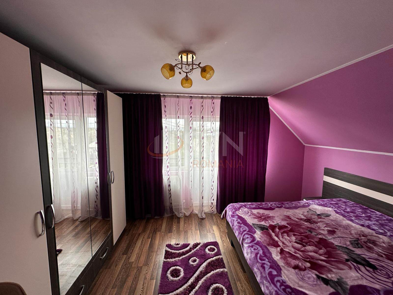 Casa, 7 camere Dambovita/Centru