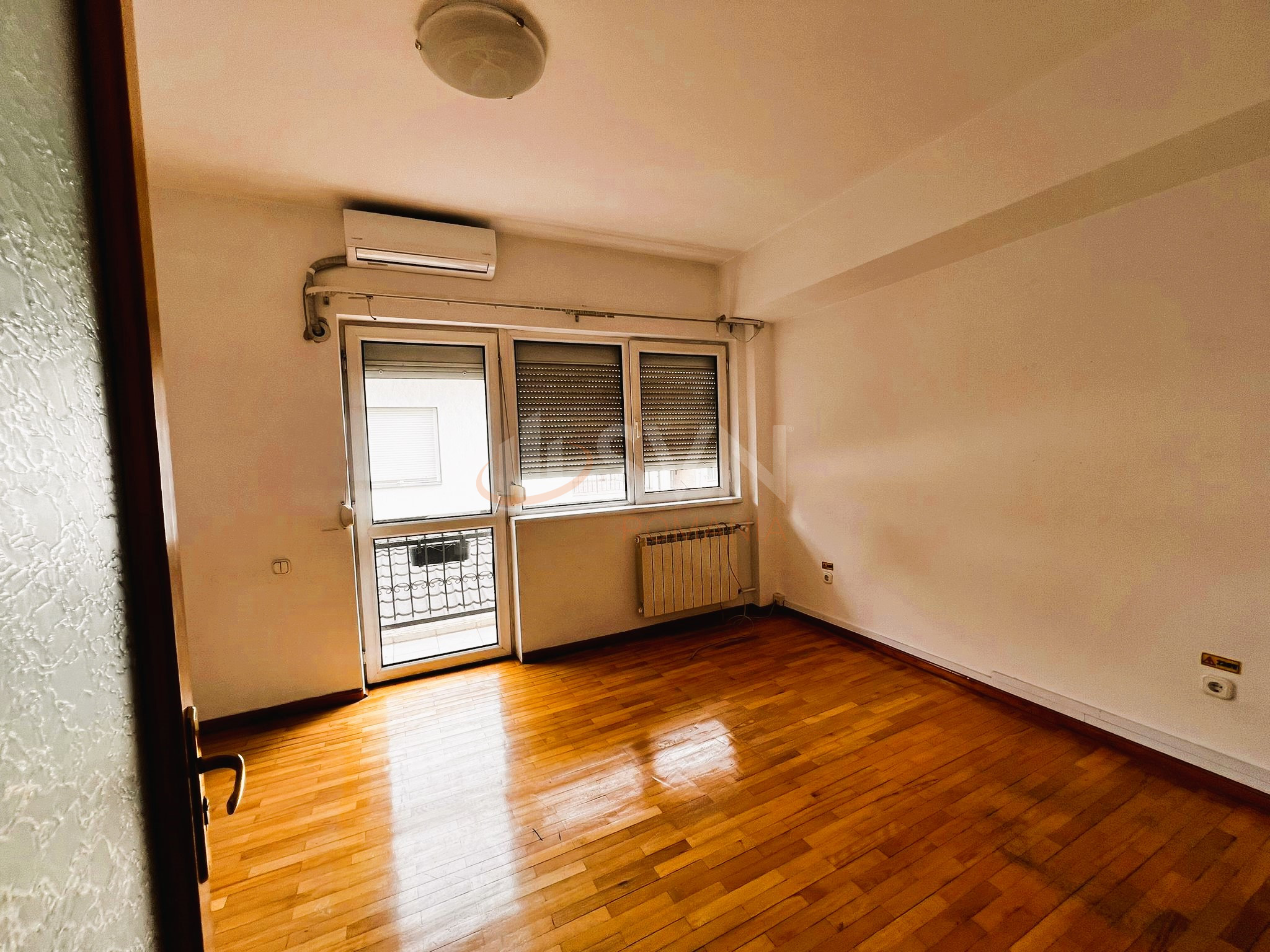 Casa, 7 camere Bucuresti/Capitale