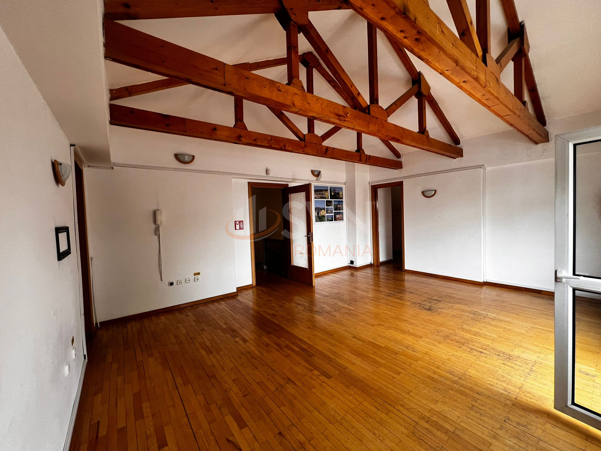 Casa, 7 camere Bucuresti/Capitale