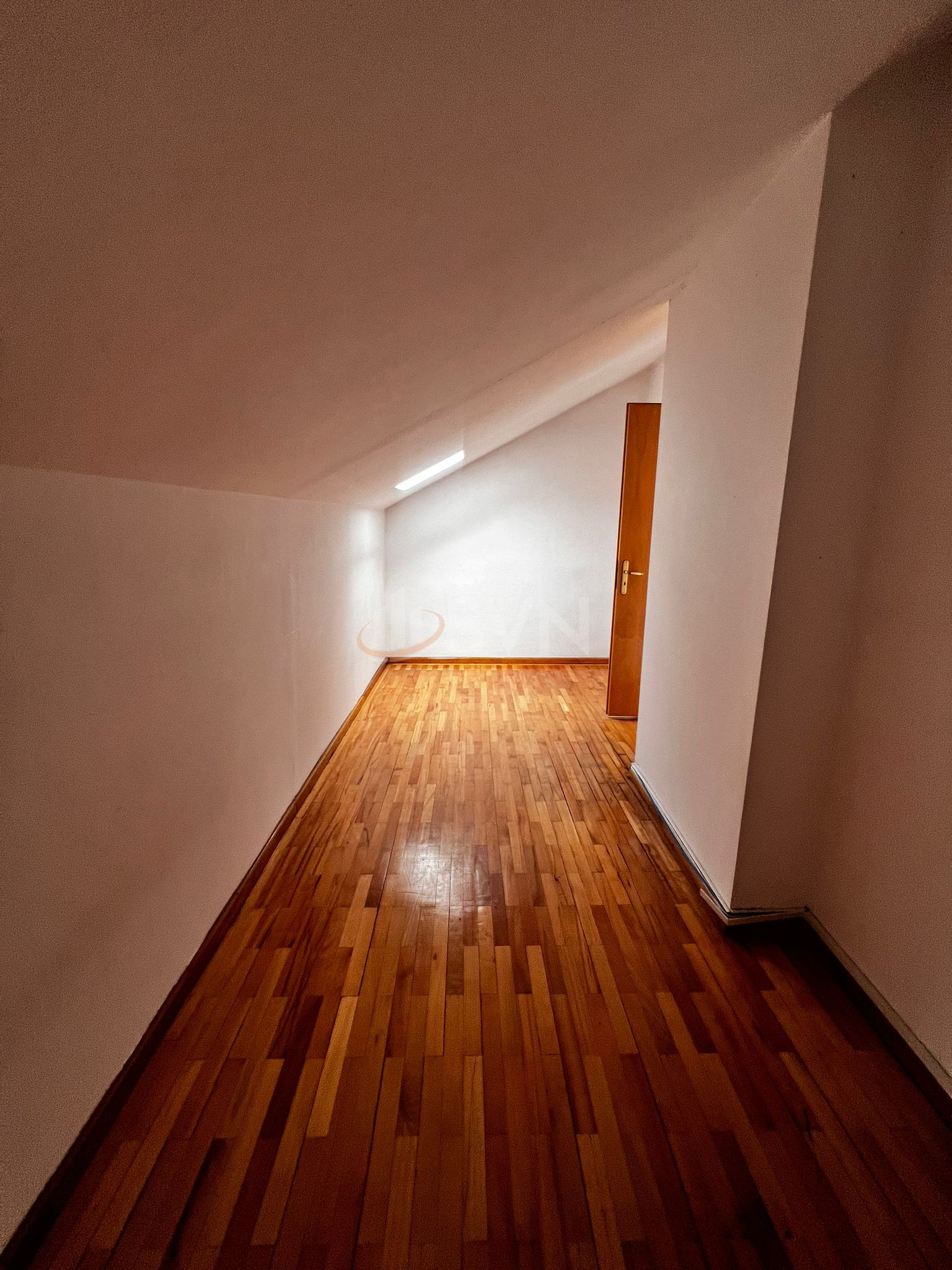 Casa, 7 camere Bucuresti/Capitale