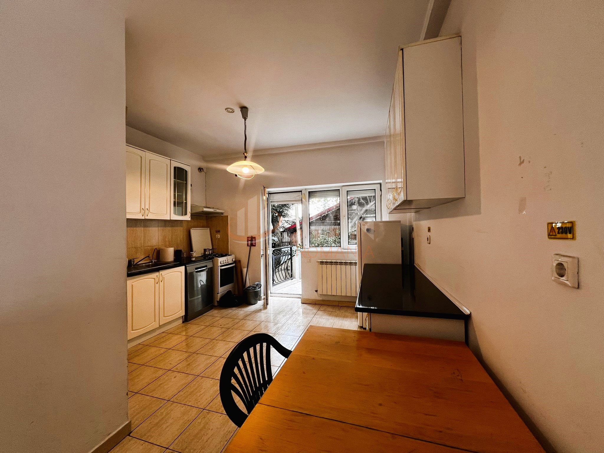 Casa, 7 camere Bucuresti/Capitale