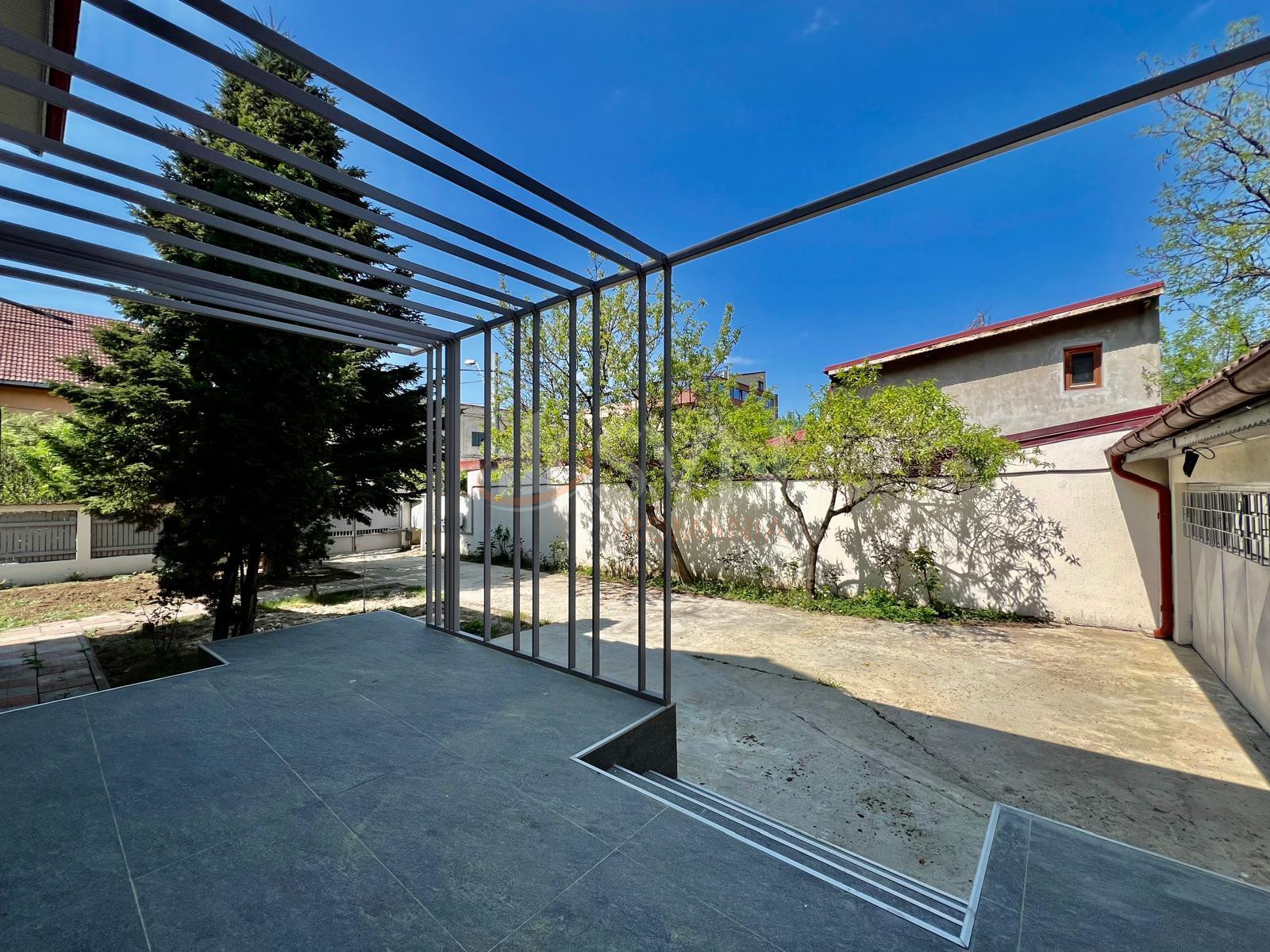 Casa, 7 camere Bucuresti/Bucurestii Noi