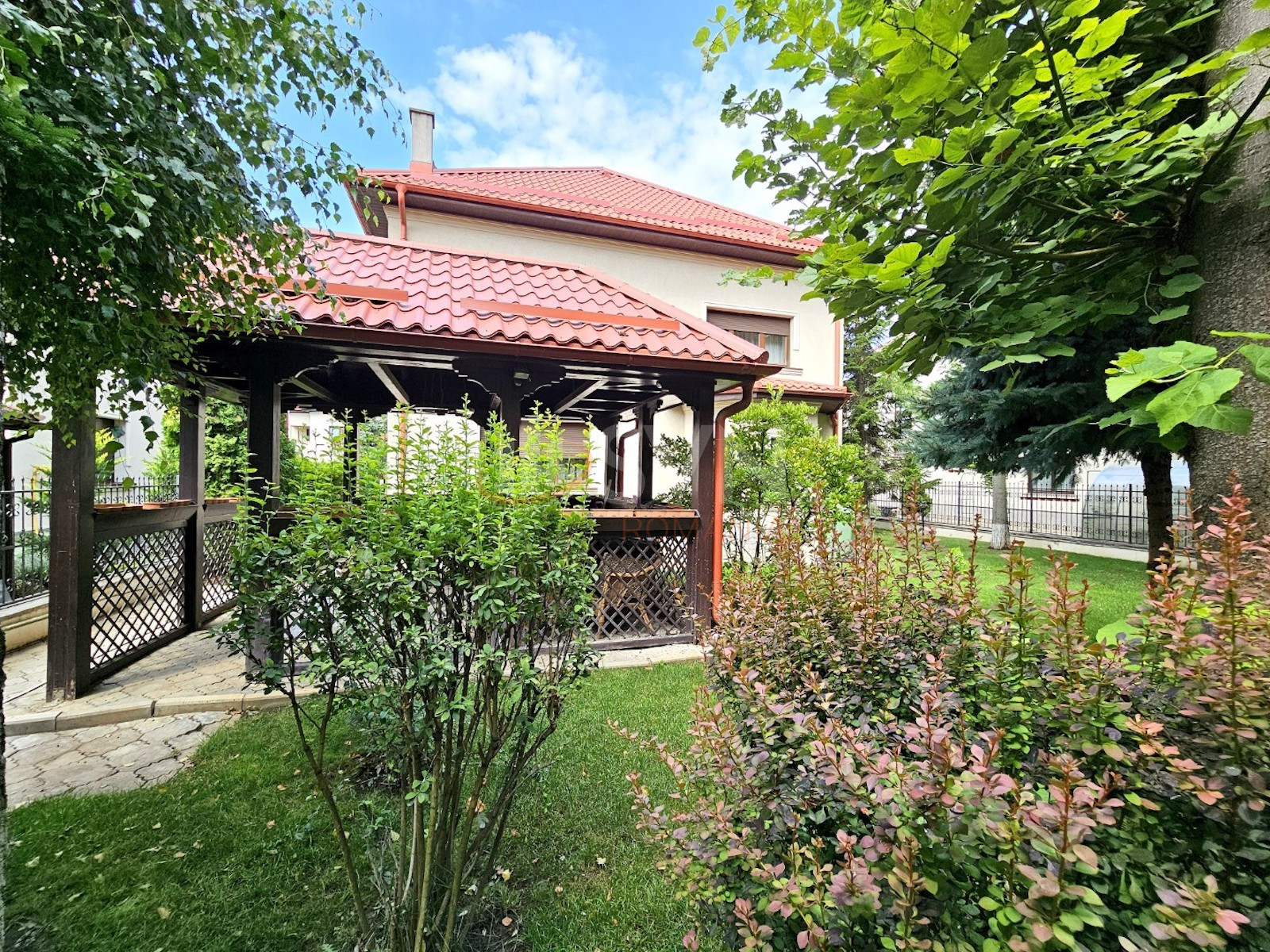 Casa, 7 camere Bucuresti/Baneasa
