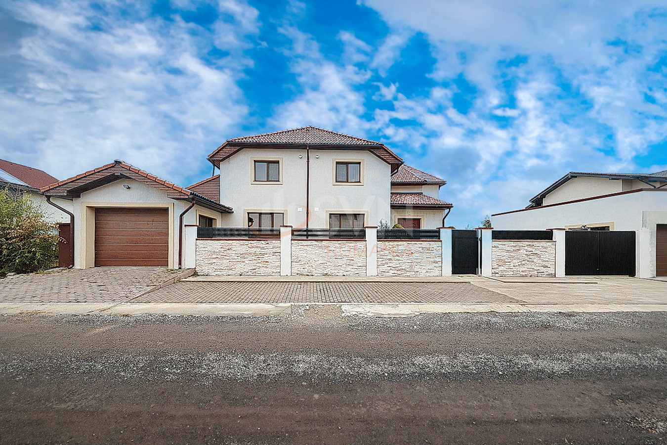 Casa, 7 camere Brasov/Raza Soarelui