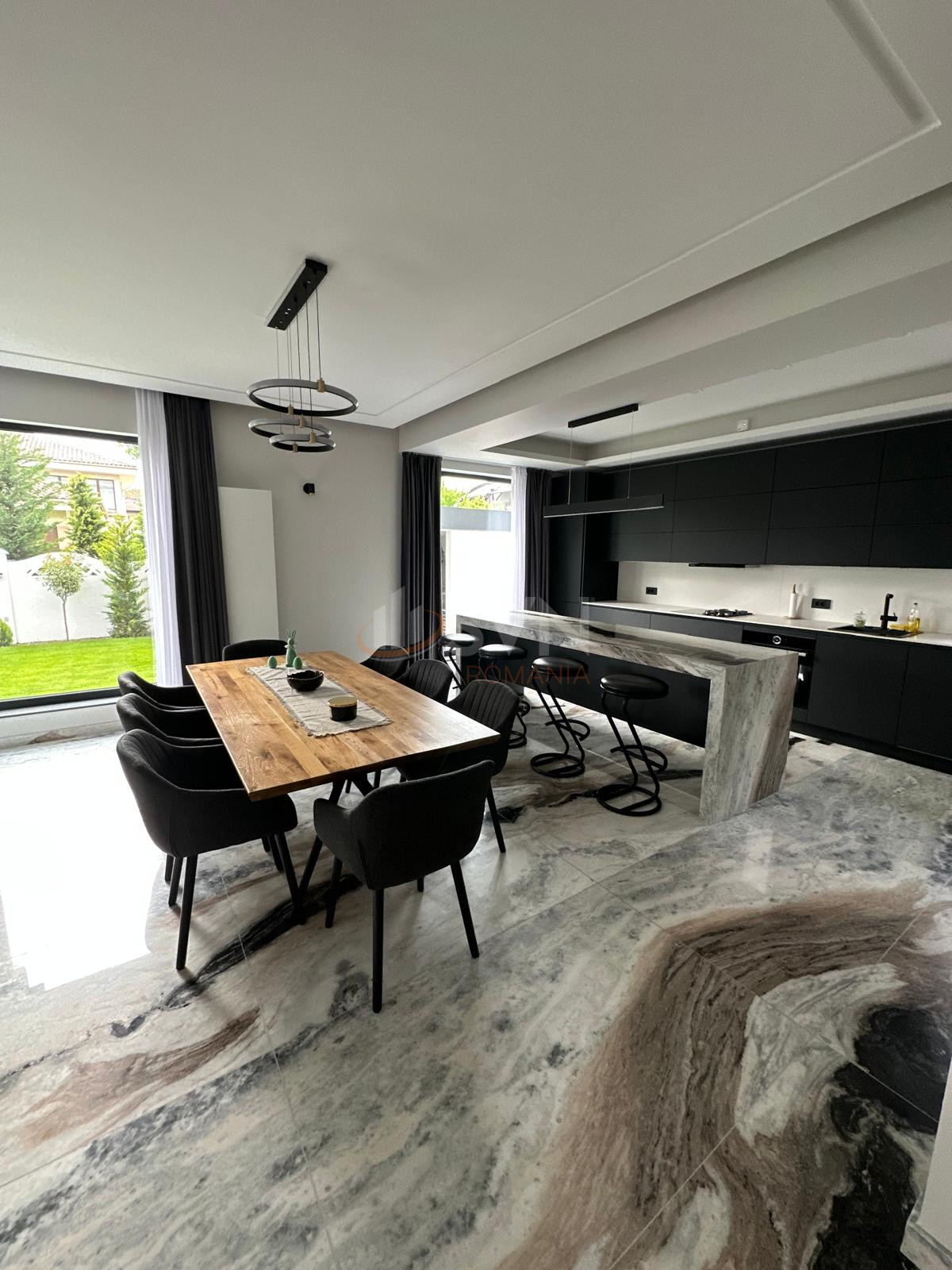 Casa, 7 camere Bucuresti/Iancu Nicolae