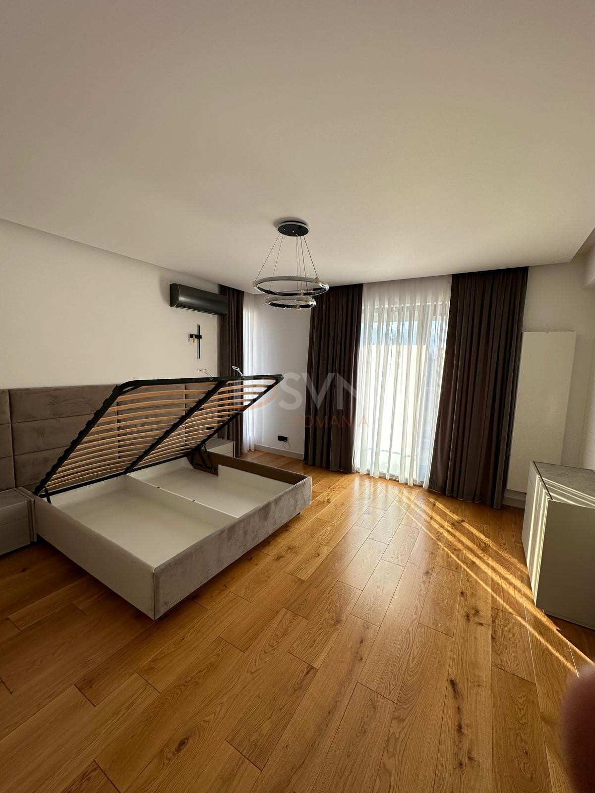 Casa, 7 camere Bucuresti/Iancu Nicolae