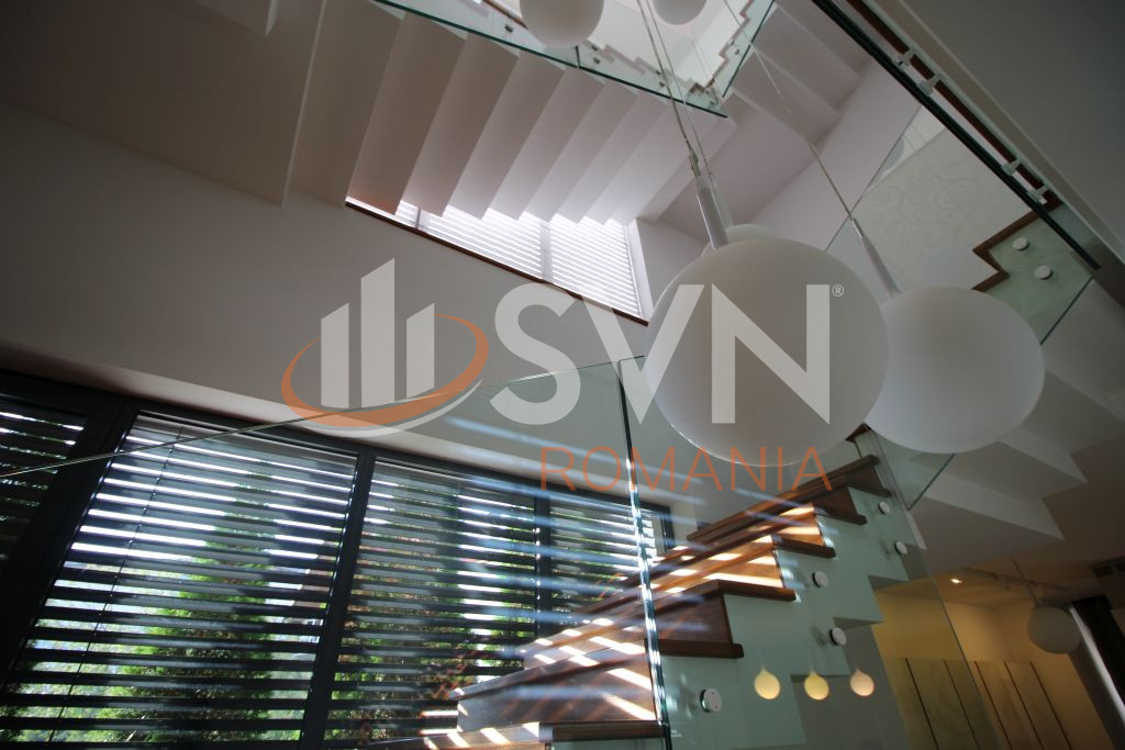 Casa, 7 camere Bucuresti/Damaroaia