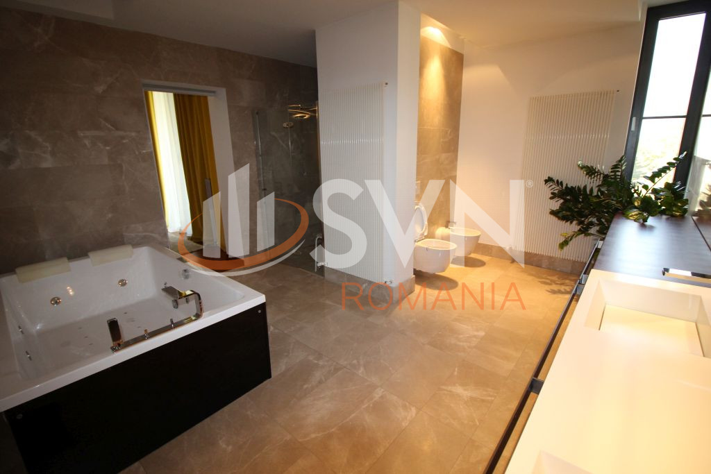 Casa, 7 camere Bucuresti/Damaroaia