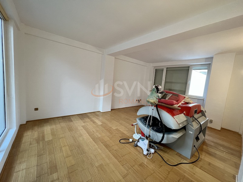 Casa, 8 camere Bucuresti/Beller