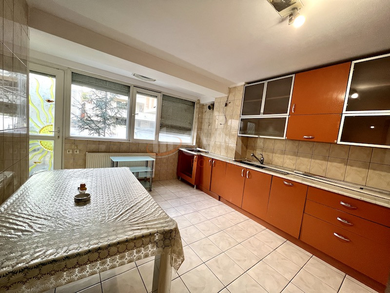 Casa, 8 camere Bucuresti/Beller