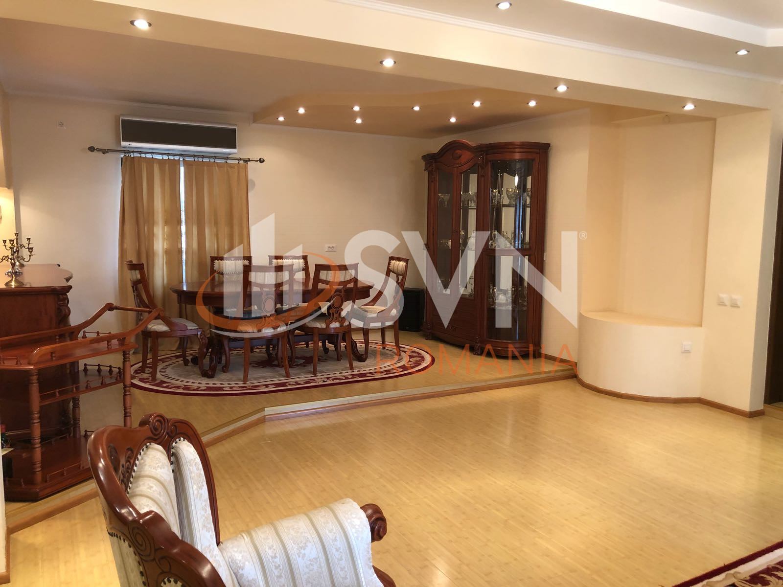 Casa, 8 camere Bucuresti/Titan