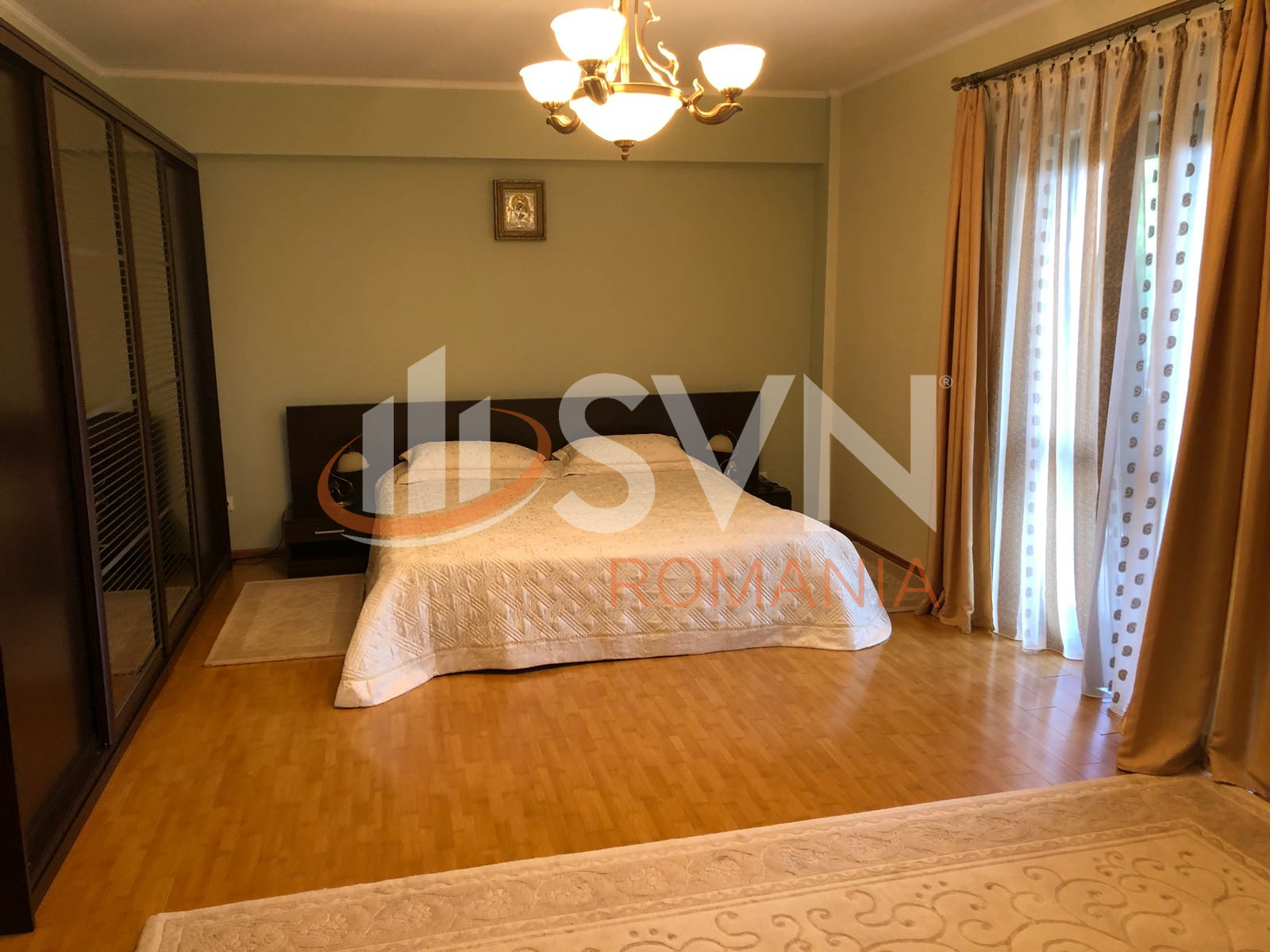 Casa, 8 camere Bucuresti/Titan