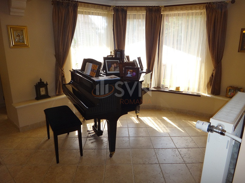 Casa, 8 camere Bucuresti/Baneasa