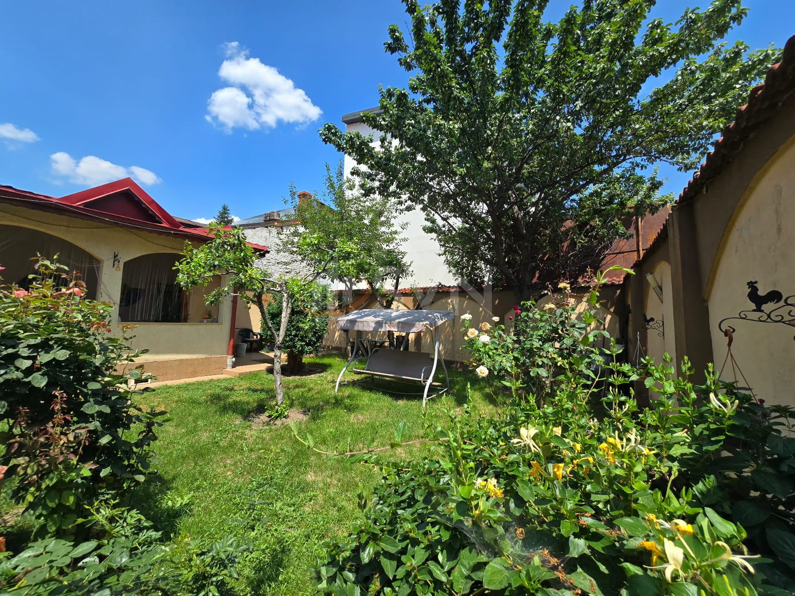 Casa, 8 camere Bucuresti/Piata Alba Iulia