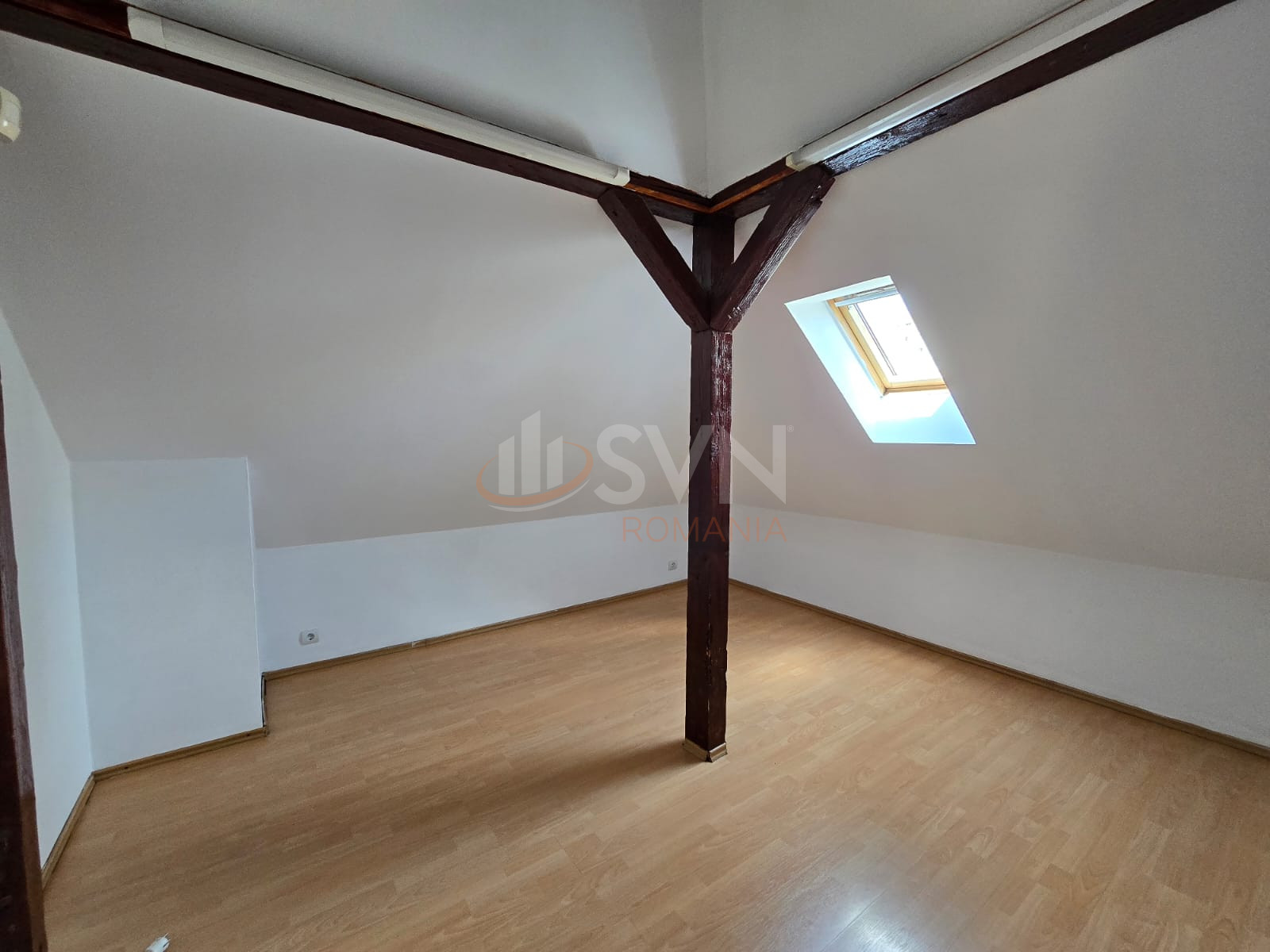 Casa, 8 camere Bucuresti/Parcul Circului