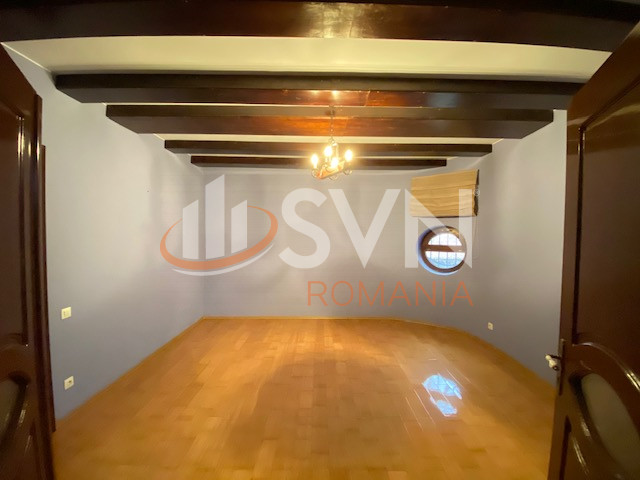 Casa, 8 camere Bucuresti/Calea Calarasilor