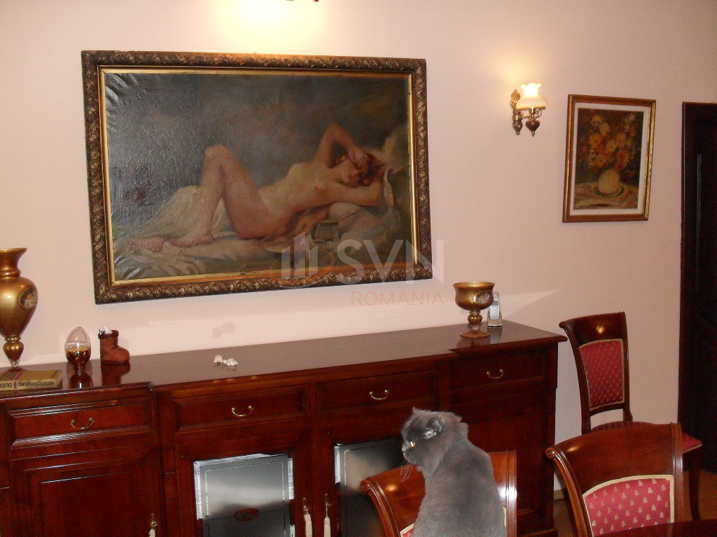 Casa, 8 camere Bucuresti/Calea Calarasilor