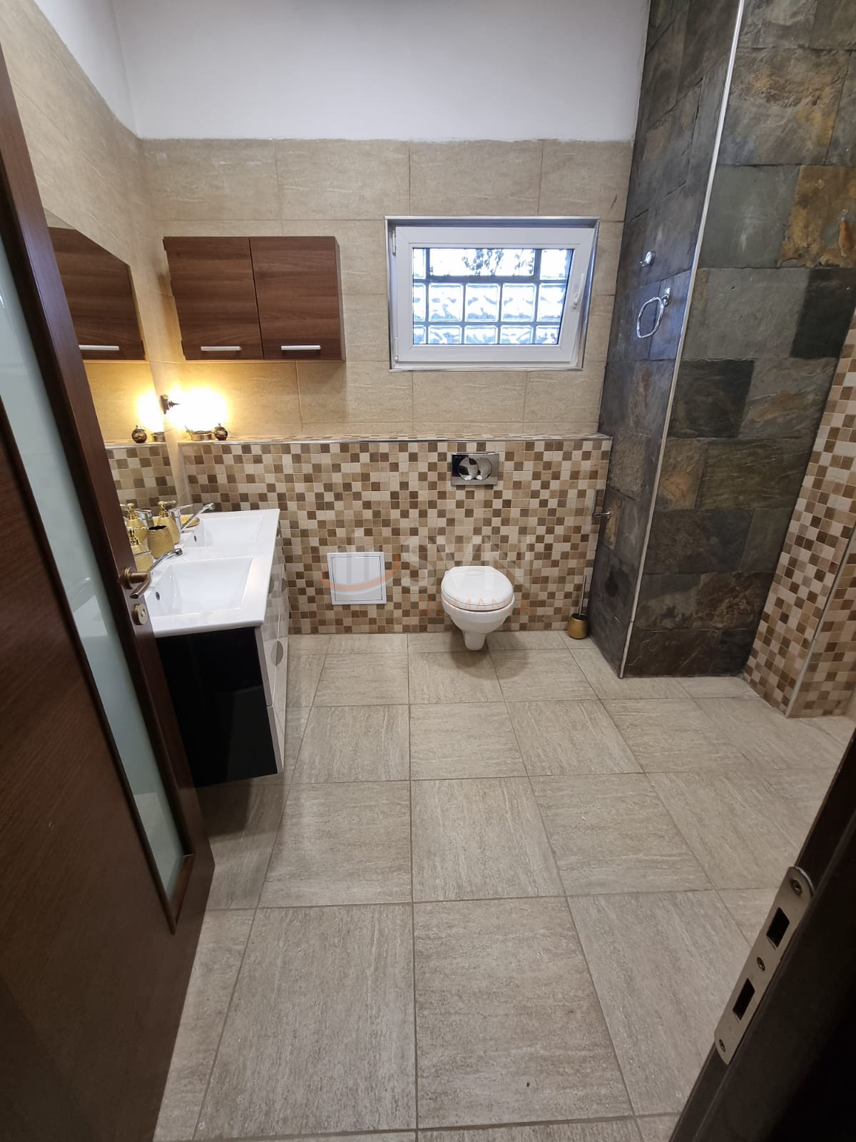 Casa, 8 camere Bucuresti/Colentina