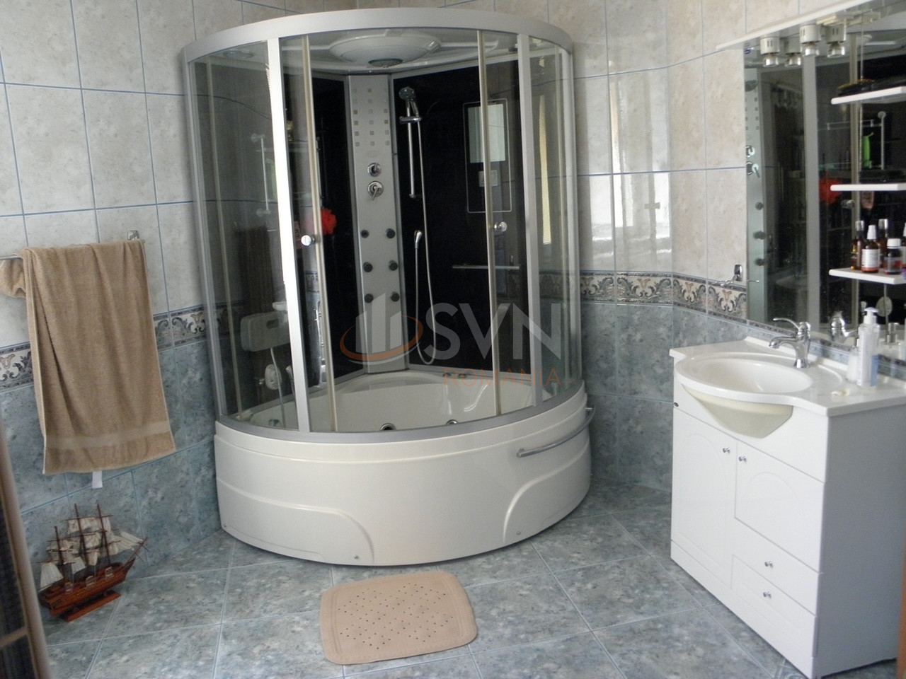 Casa, 8 camere Bucuresti/Bucurestii Noi