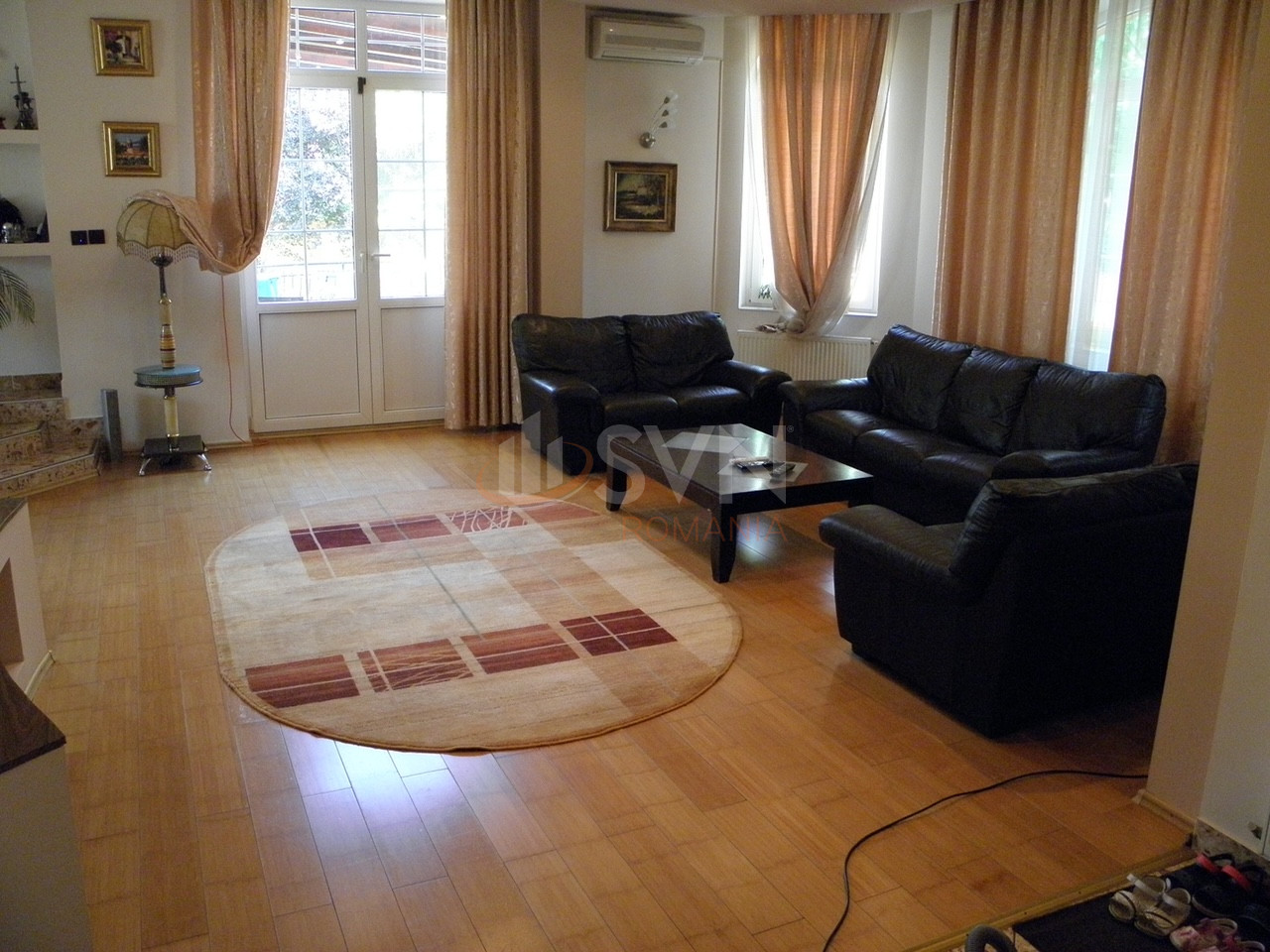 Casa, 8 camere Bucuresti/Bucurestii Noi