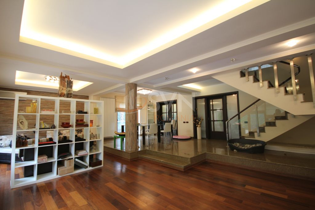 Casa, 8 camere Bucuresti/Pipera