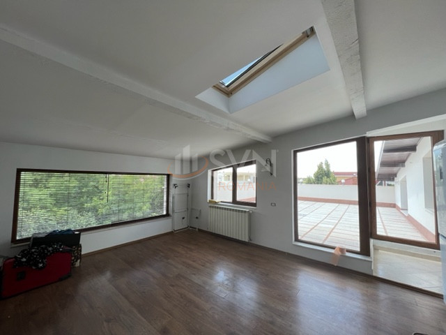 Casa, 8 camere Bucuresti/Bucurestii Noi