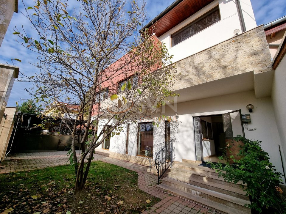Casa, 8 camere Bucuresti/Bucurestii Noi