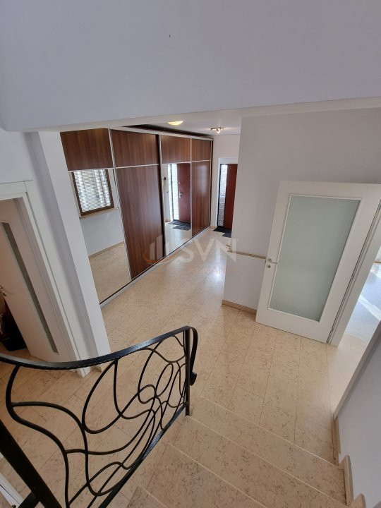 Casa, 8 camere Bucuresti/Bucurestii Noi
