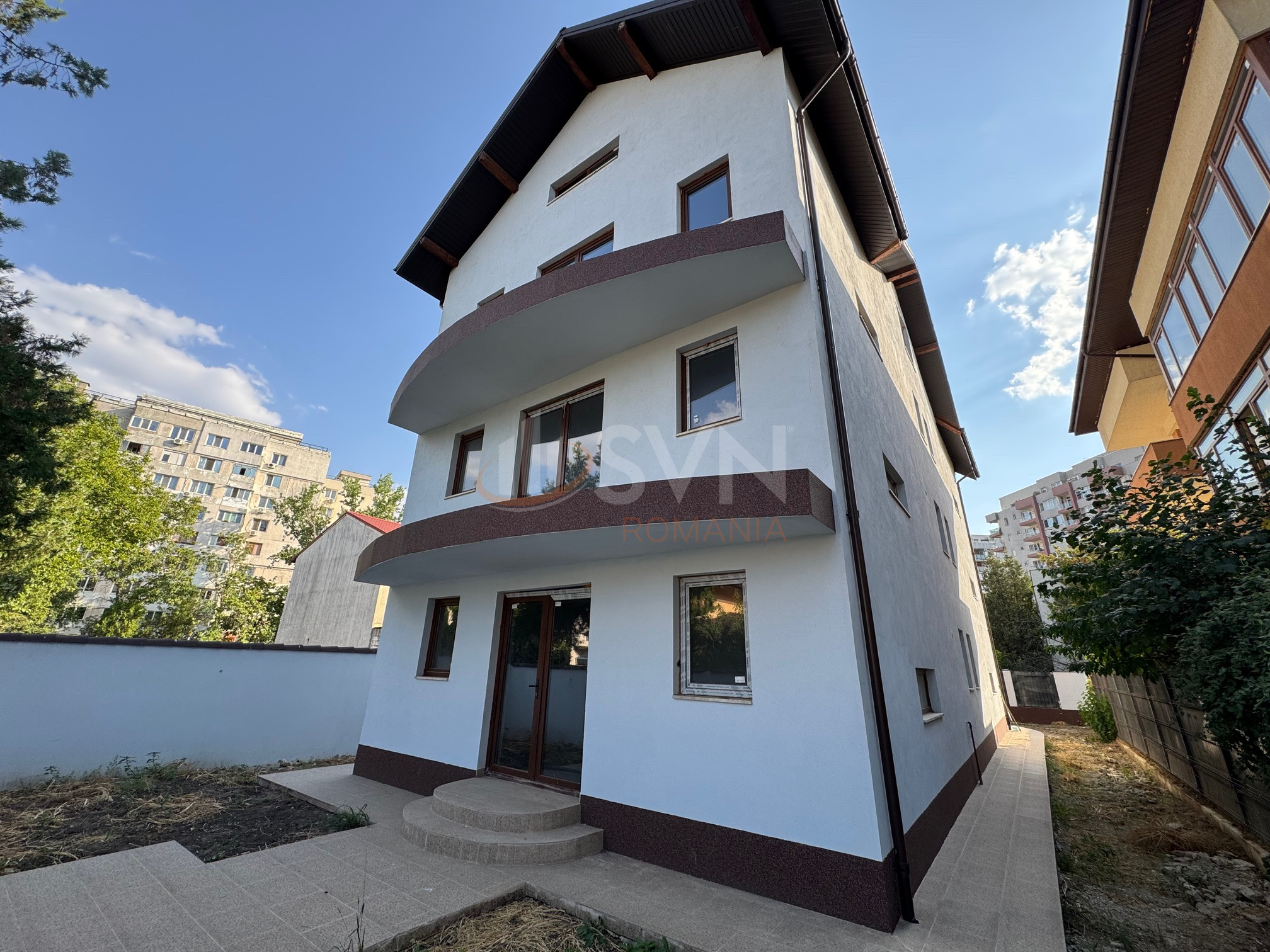 Casa, 8 camere Bucuresti/Titan