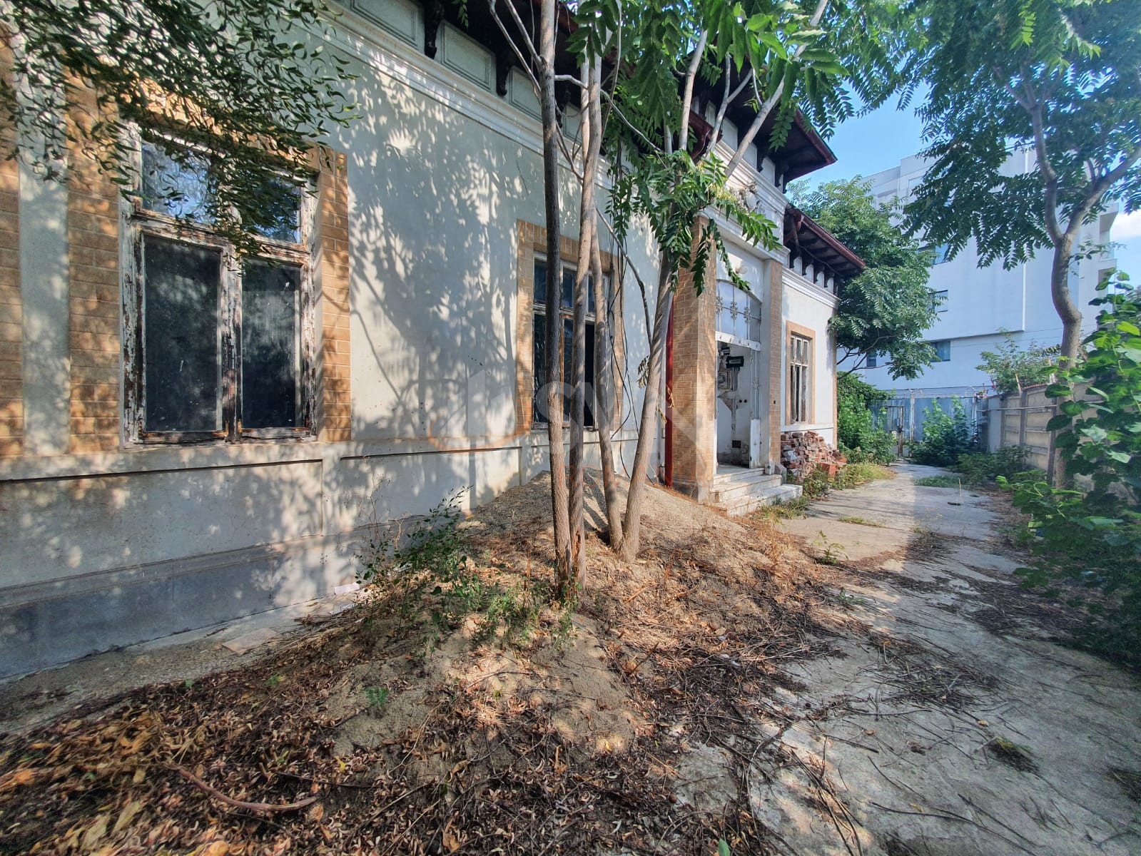 Casa, 8 camere Bucuresti/Dacia