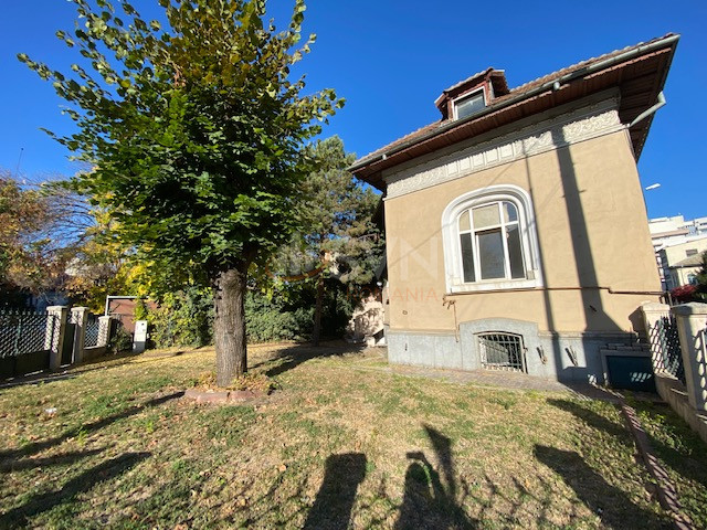Casa, 8 camere Bucuresti/Titulescu