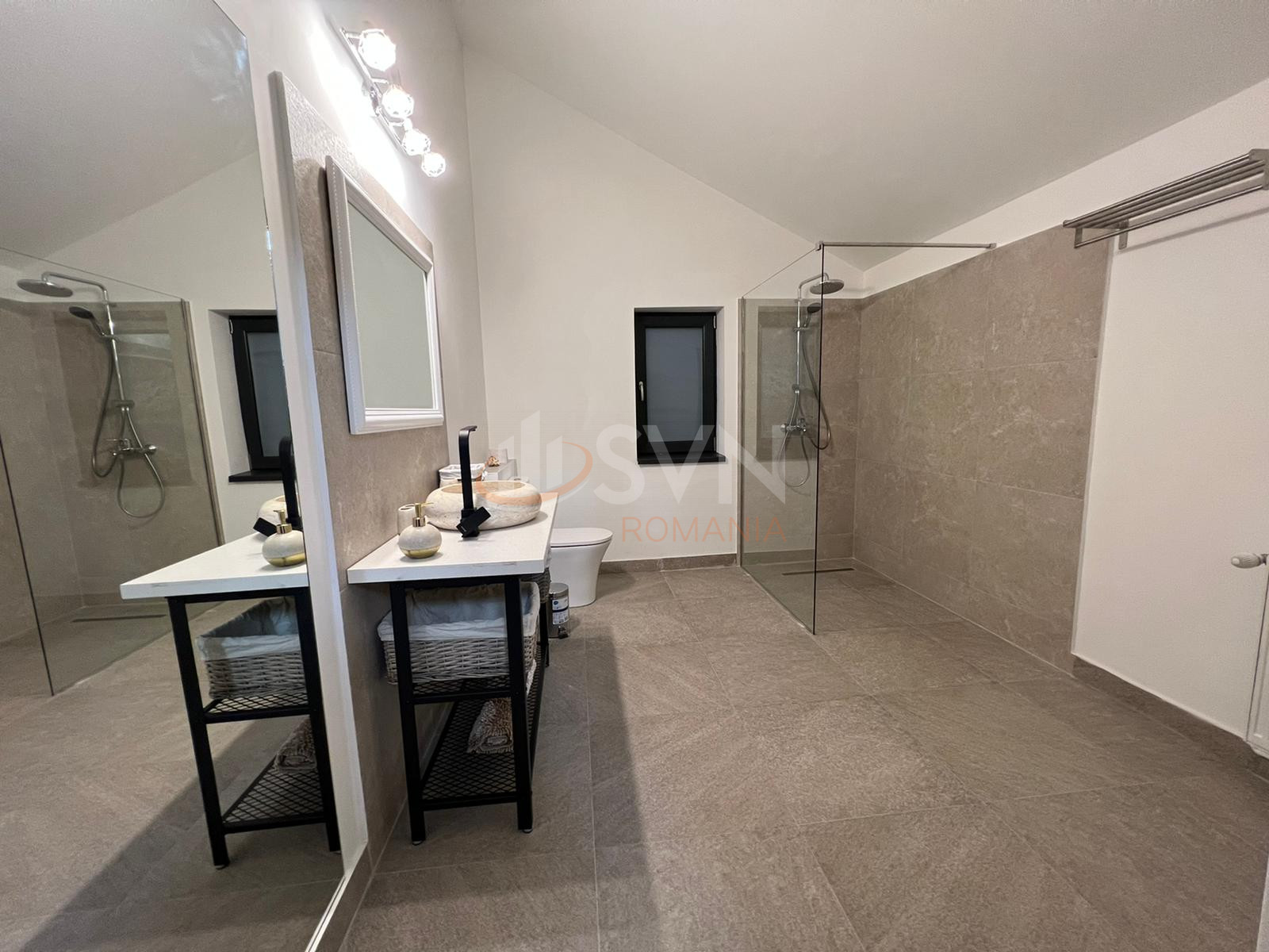 Casa, 8 camere Ilfov/Voluntari